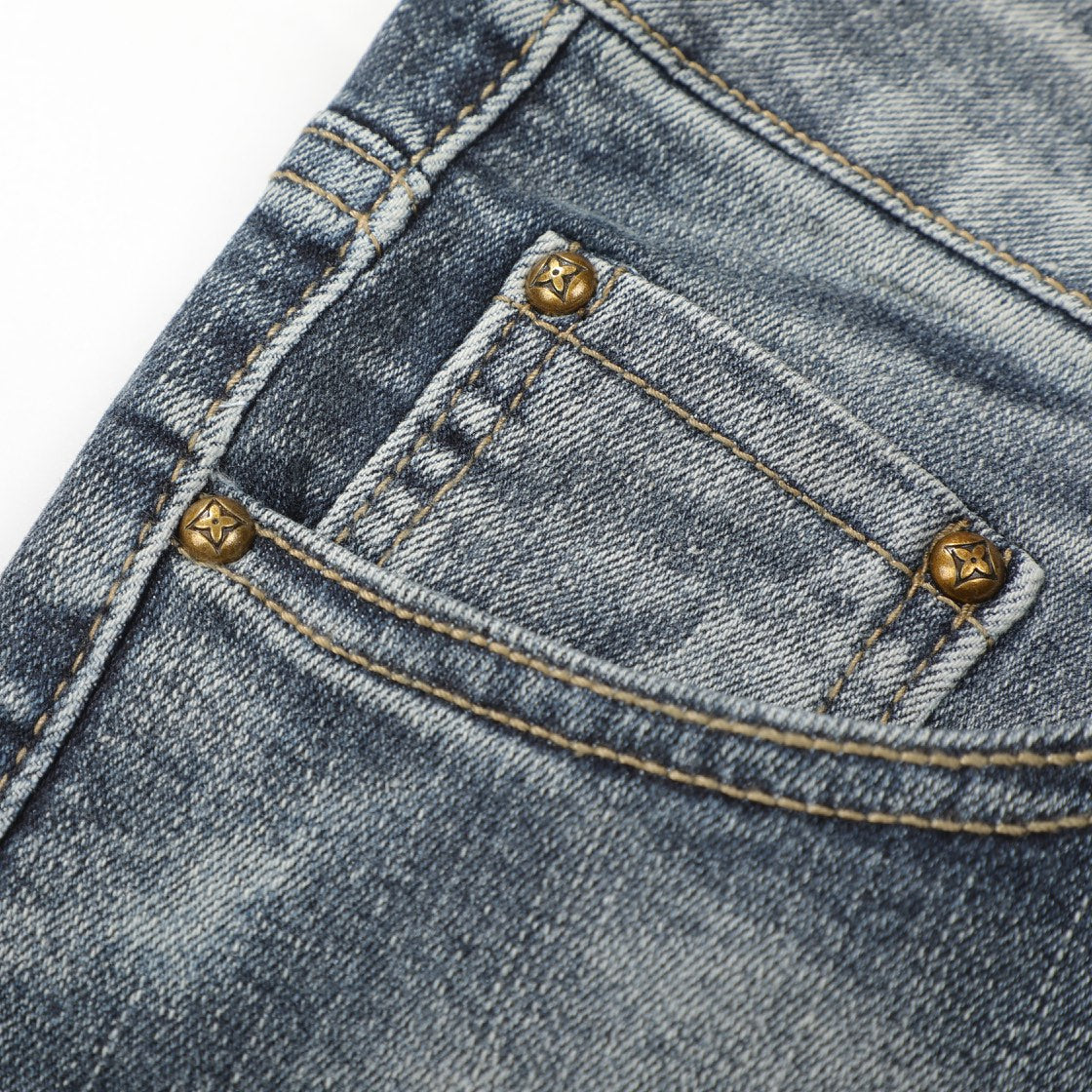 New Trend Jeans for Everyday Style-18