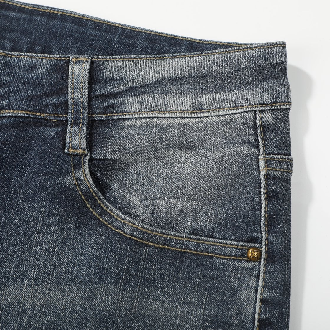 New Trend Jeans for Everyday Style-18