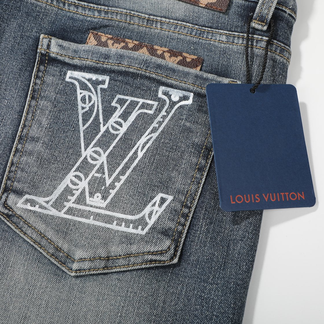 New Trend Jeans for Everyday Style-18