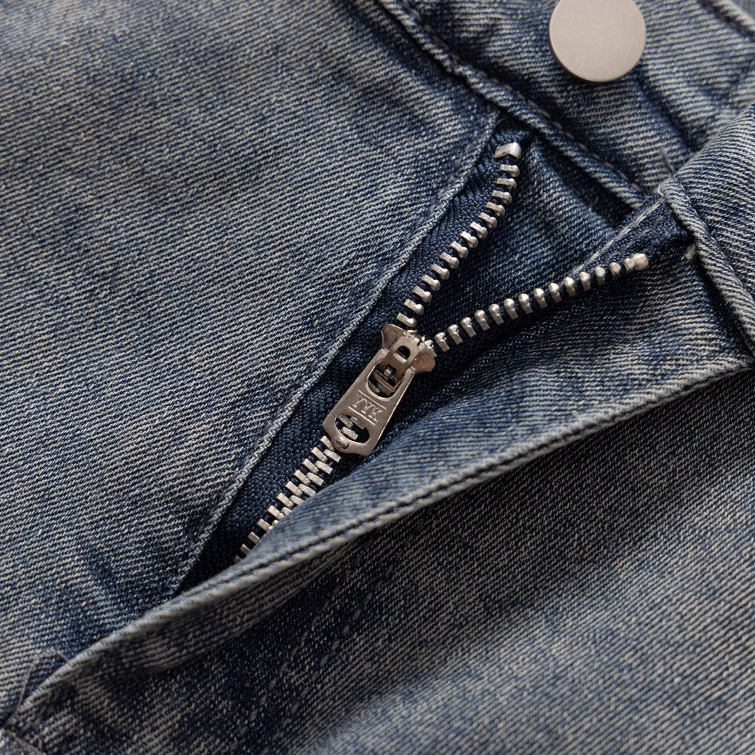 New Trend Jeans for Everyday Style-16