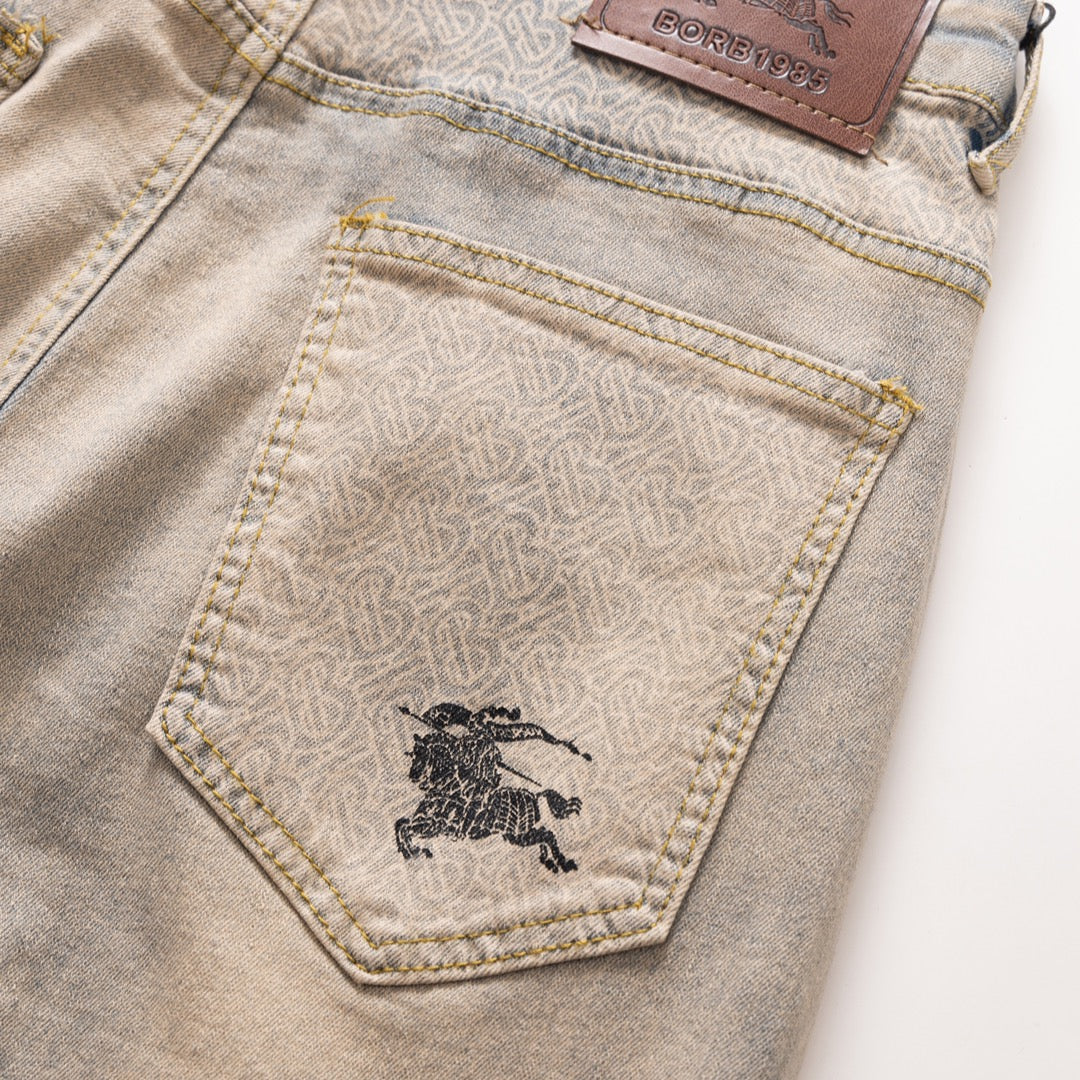 New Trend Jeans for Everyday Style-10
