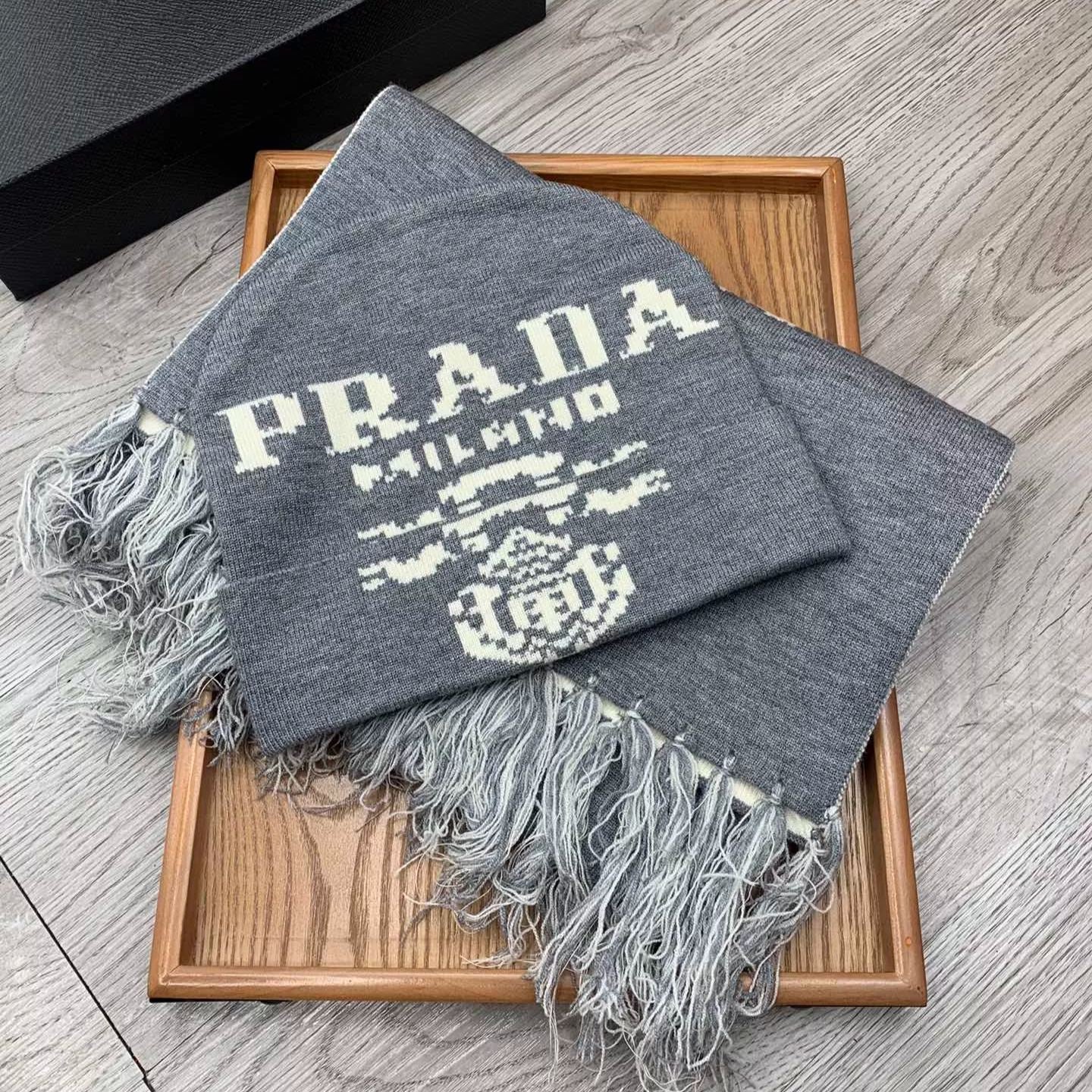 Monogram Jacquard Tassel Scarf Hat Set