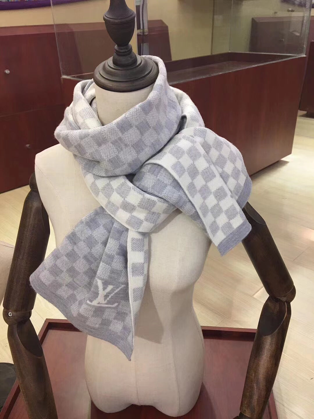 Classic Checkerboard Wool Warm Scarf