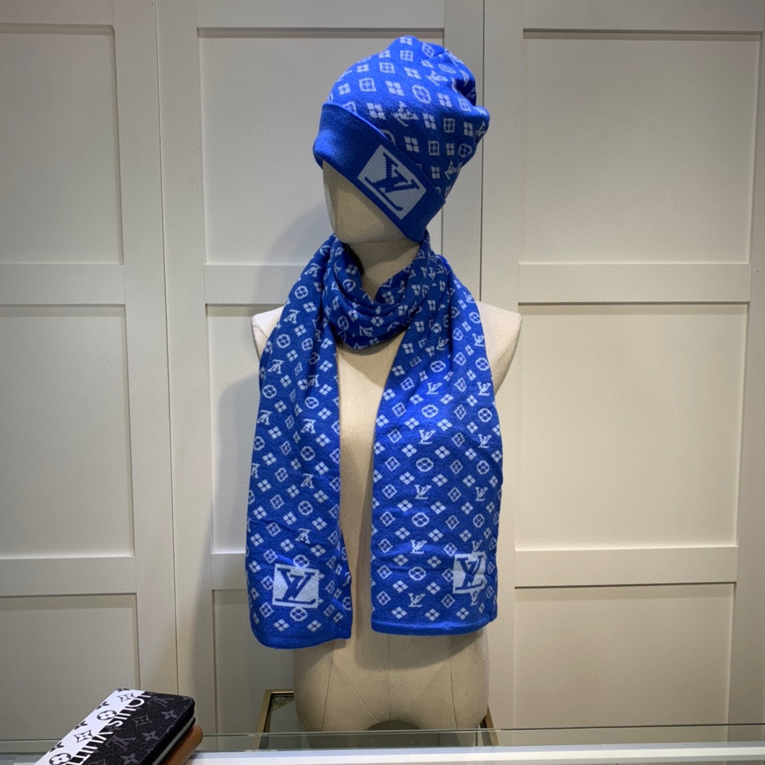 Versatile Monogram Letter Jacquard Scarf Hat Set