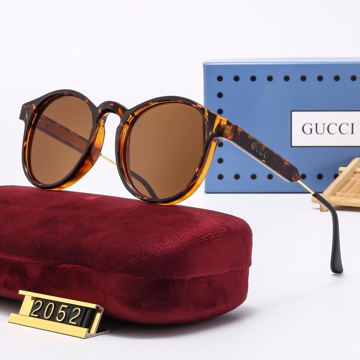 Luxury Eyewear: Elevate Your Style with Exquisite Craftsmanship-28