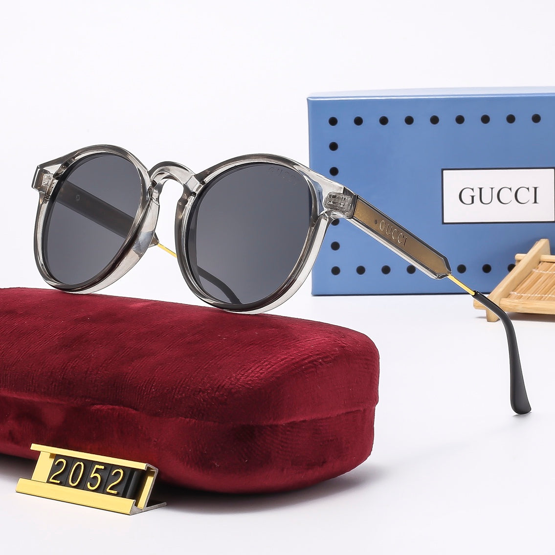 Luxury Eyewear: Elevate Your Style with Exquisite Craftsmanship-28