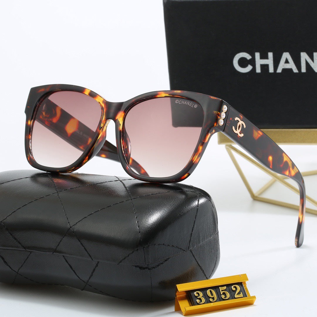 Luxury Eyewear: Elevate Your Style with Exquisite Craftsmanship-96