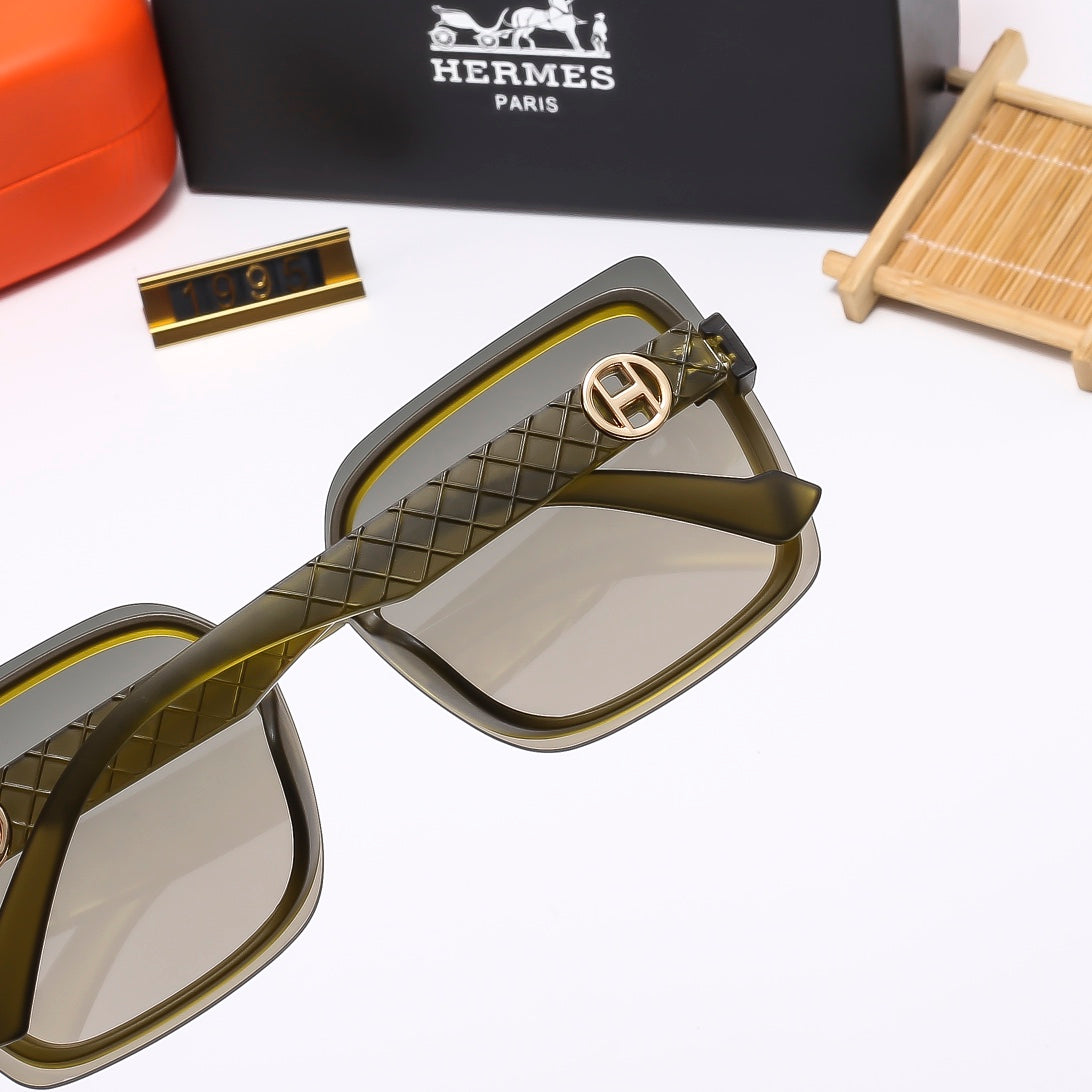 Luxury Eyewear: Elevate Your Style with Exquisite Craftsmanship-136