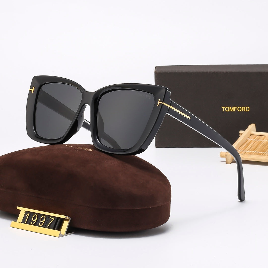 Luxury Eyewear: Elevate Your Style with Exquisite Craftsmanship-138