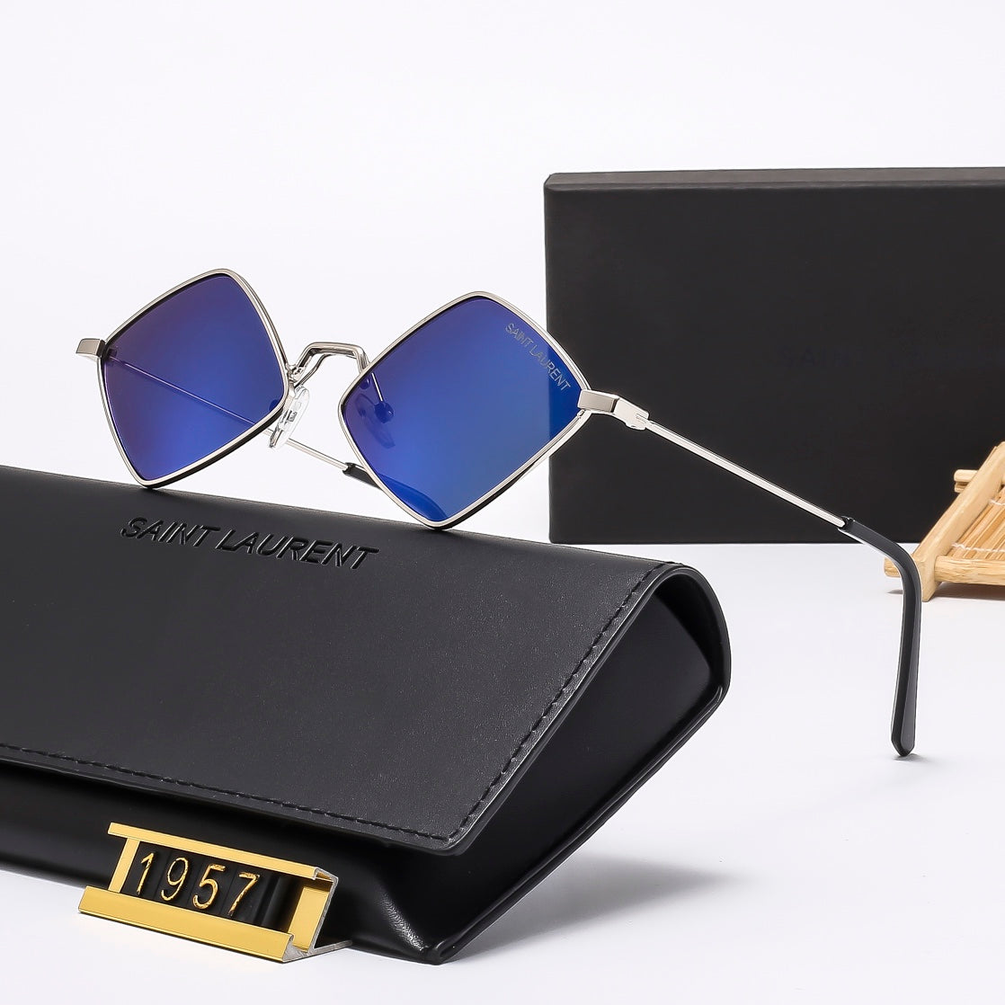 Luxury Eyewear: Elevate Your Style with Exquisite Craftsmanship-171