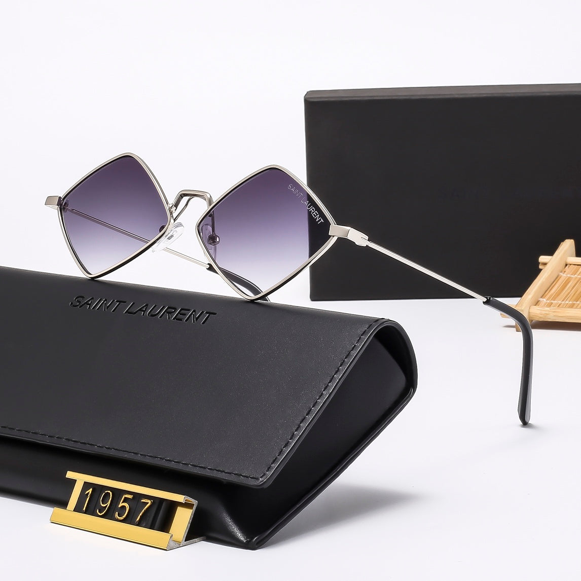 Luxury Eyewear: Elevate Your Style with Exquisite Craftsmanship-171