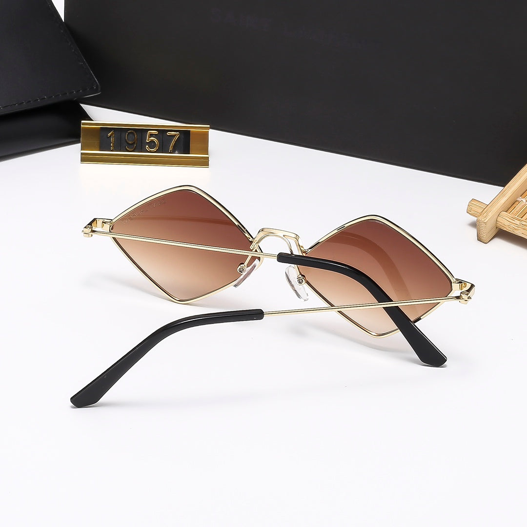 Luxury Eyewear: Elevate Your Style with Exquisite Craftsmanship-171