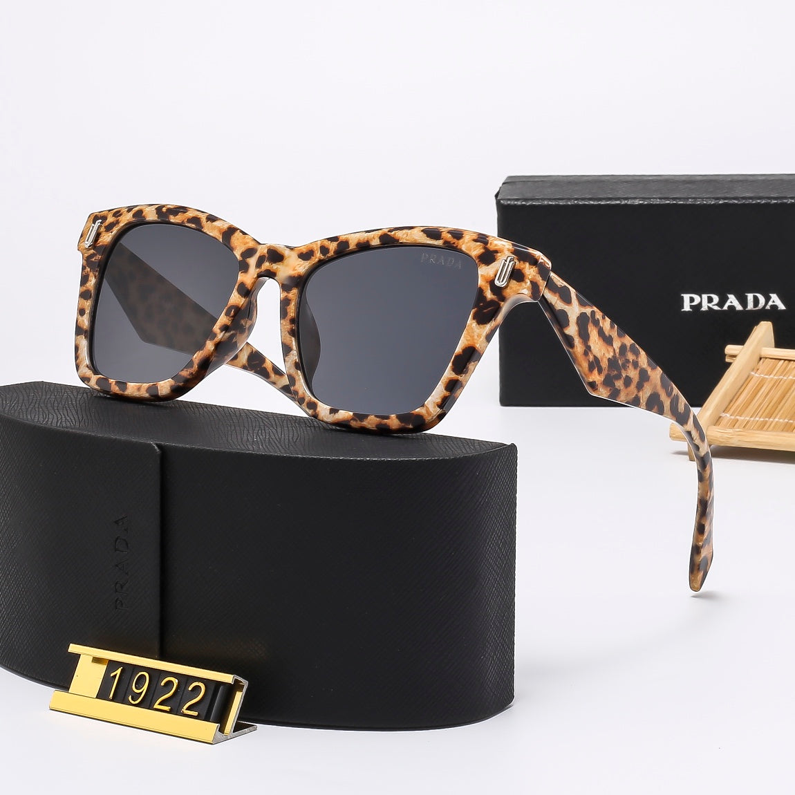 Luxury Eyewear: Elevate Your Style with Exquisite Craftsmanship-178