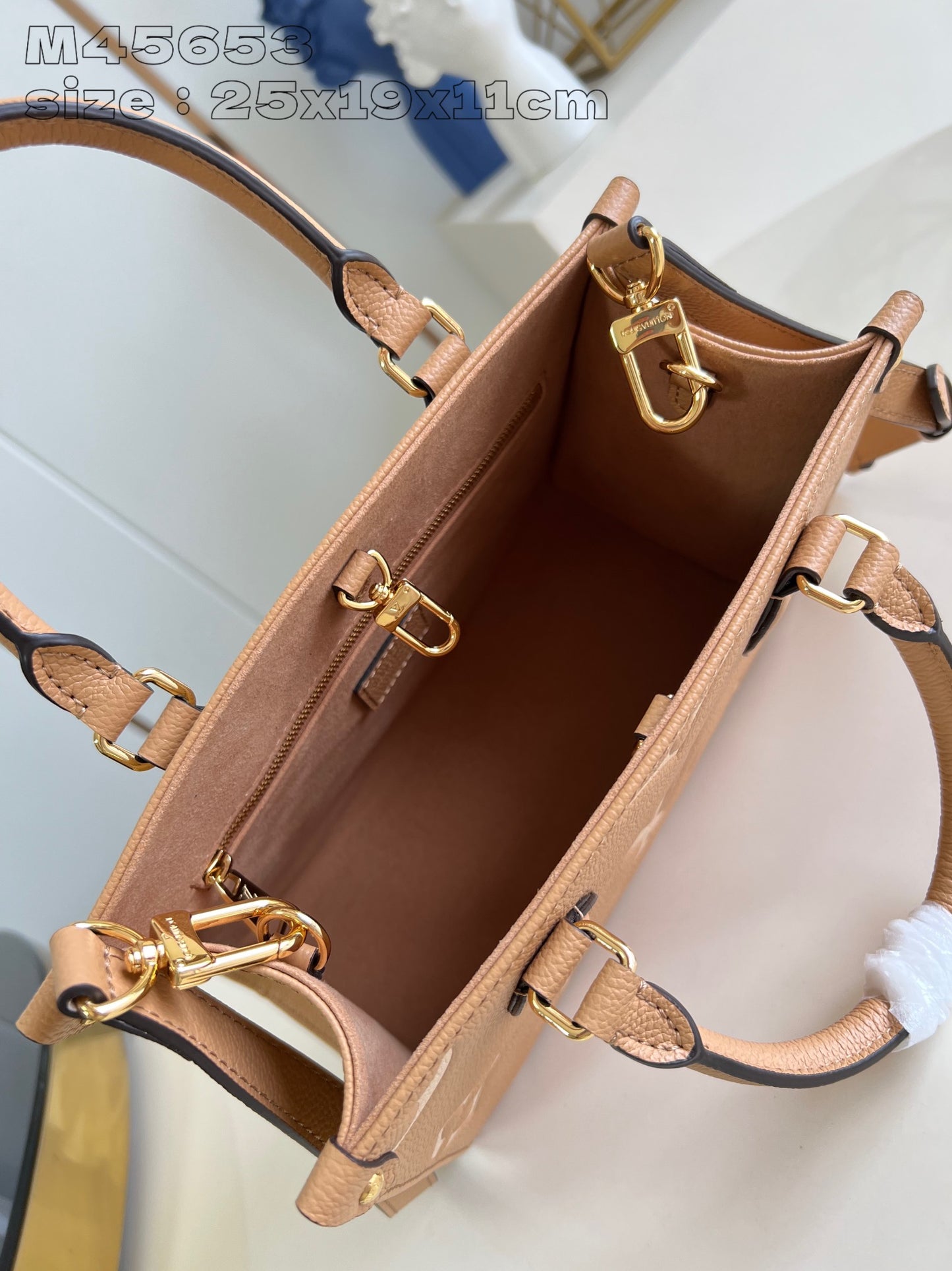 Exquisite leather bags-358