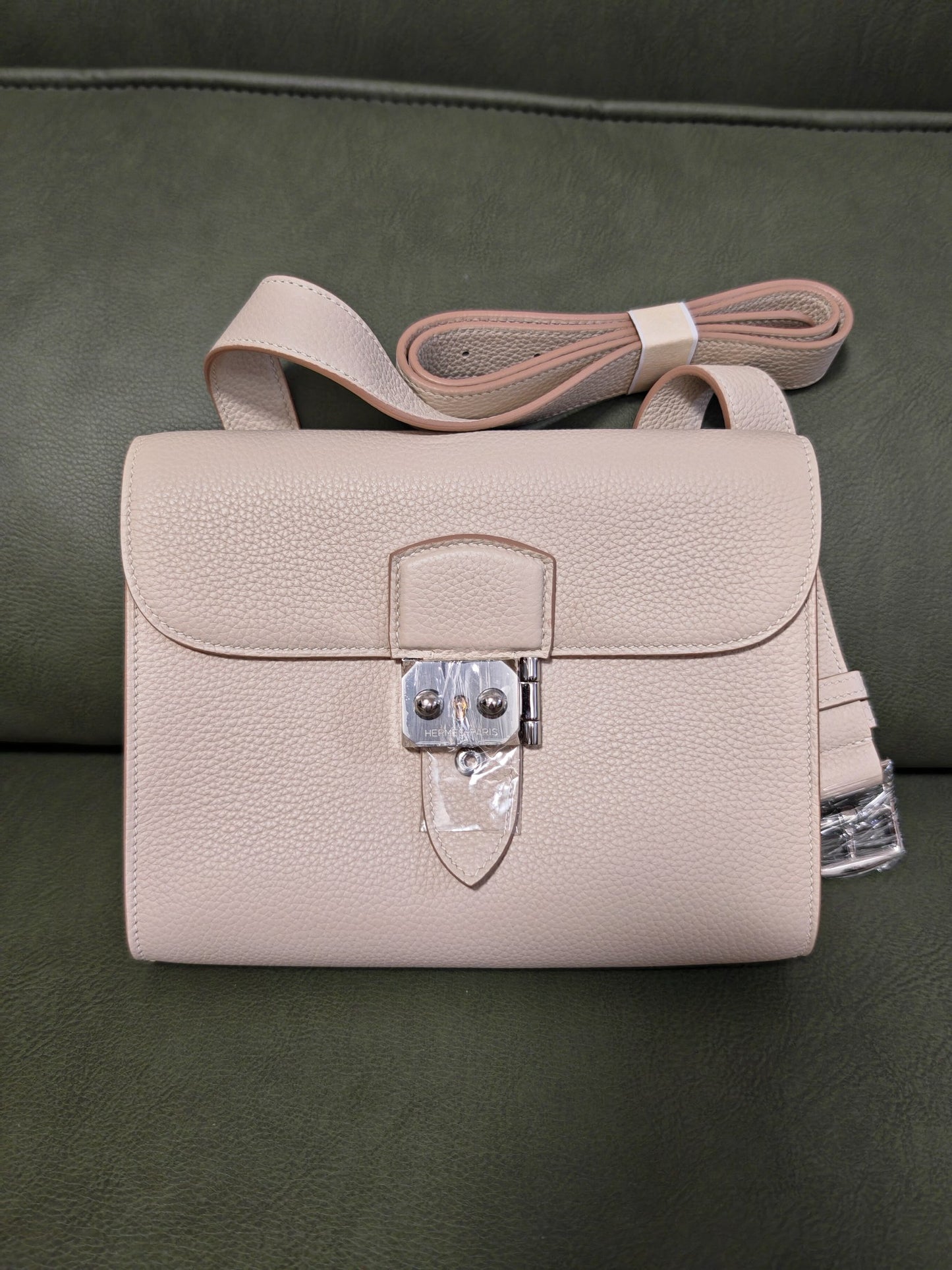 Exquisite leather bags-291