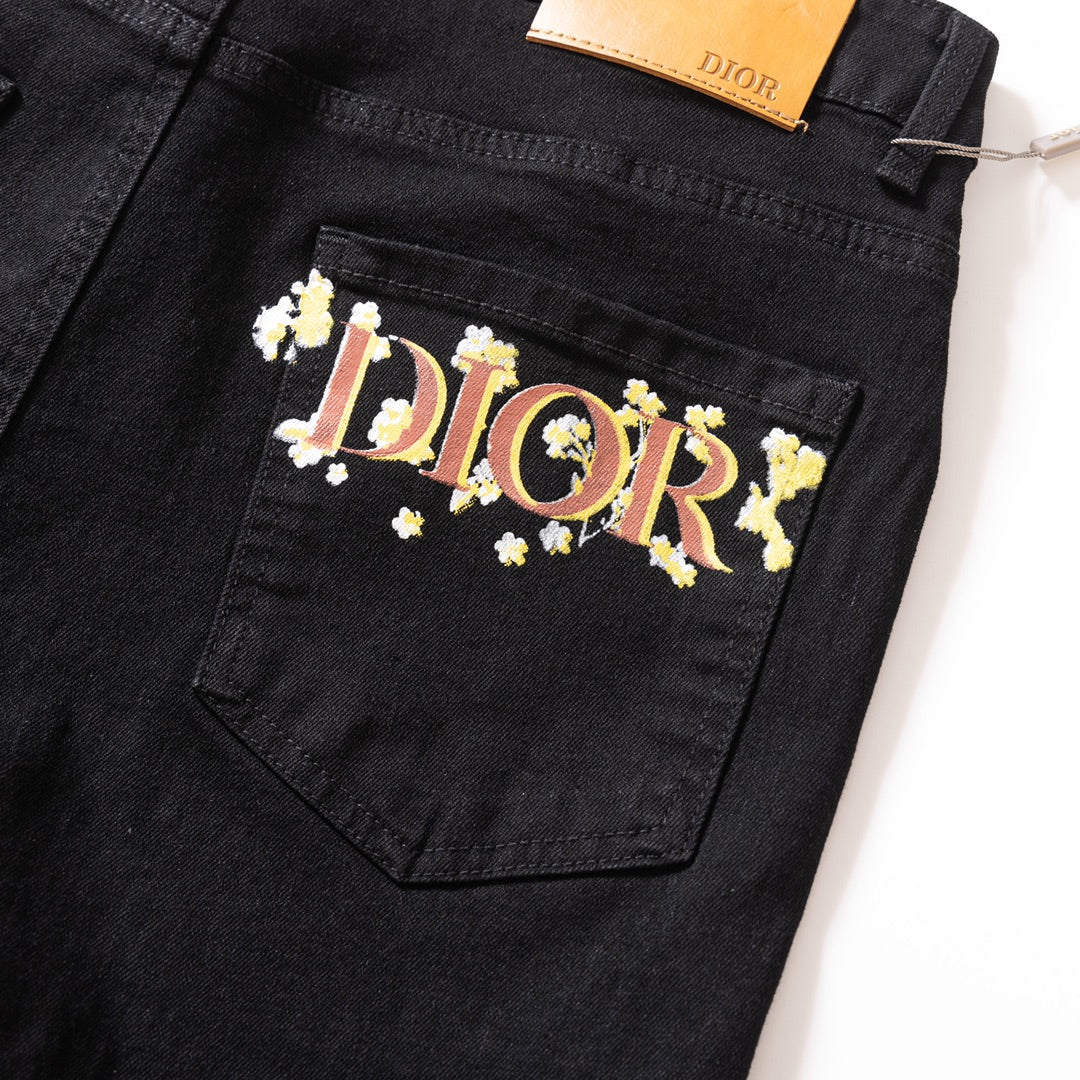 New Trend Jeans for Everyday Style-11