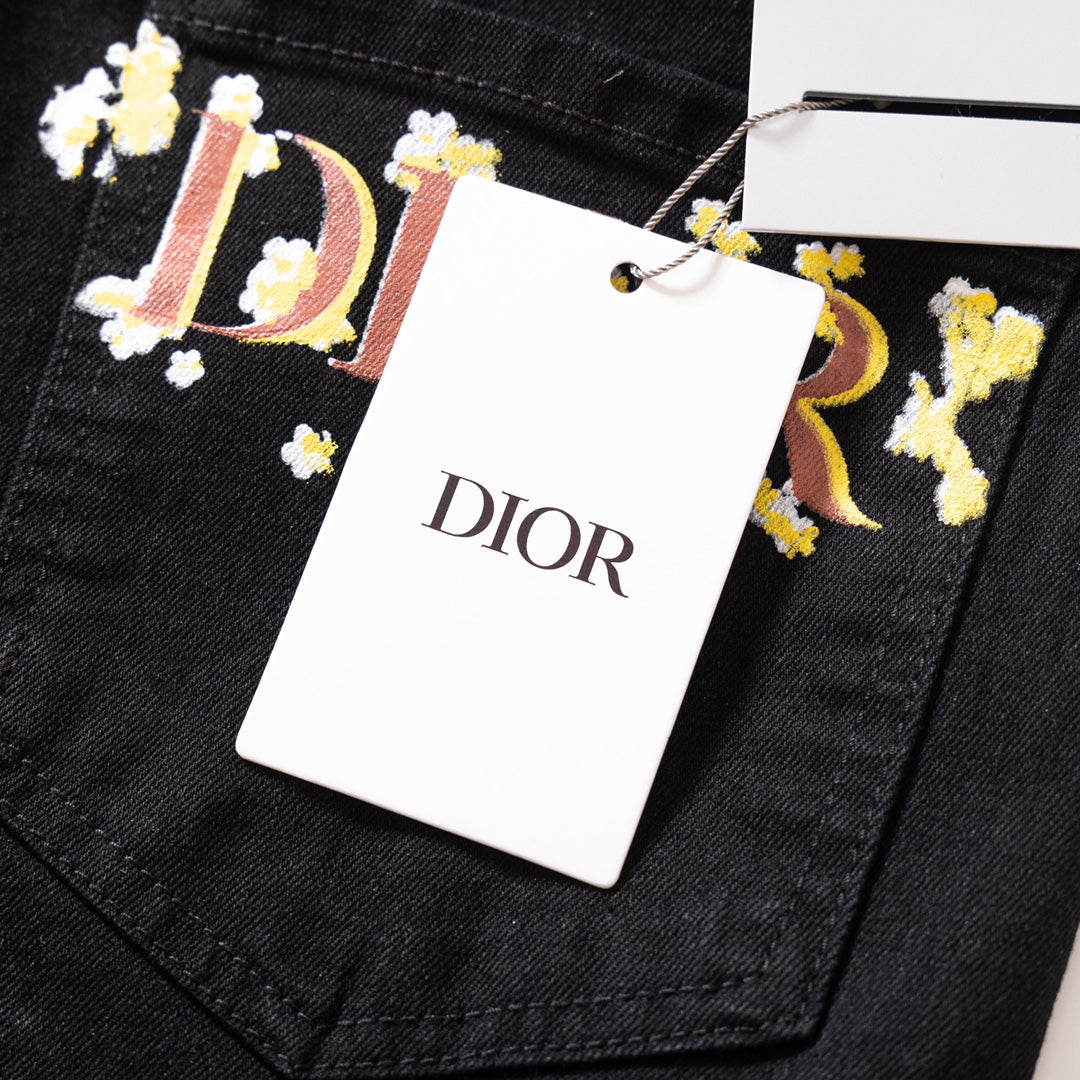 New Trend Jeans for Everyday Style-11